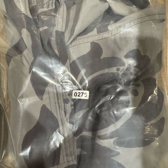 Patagonia Wavefarer Board Shorts Exotic Floral/Feather Grey 28 9” - Picture 5 of 5